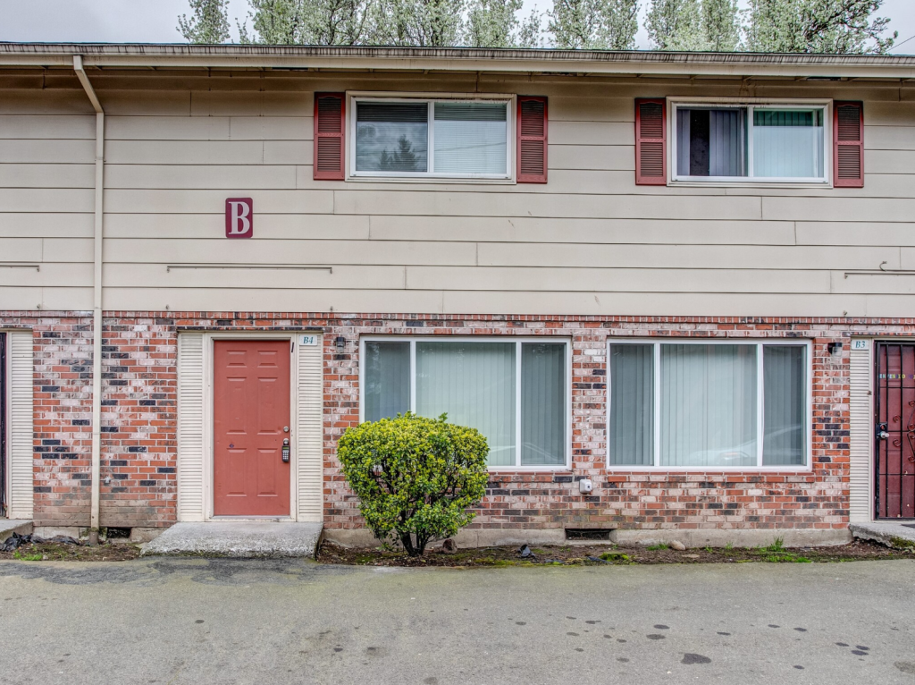 Shenandoah Gardens Apartments Portland, OR Norris & Stevens, Inc.